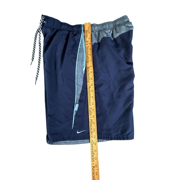 Nike Men's L Swim Trunks Navy Blue Board Shorts Drawstring Lined Pockets - Picture 4 of 13